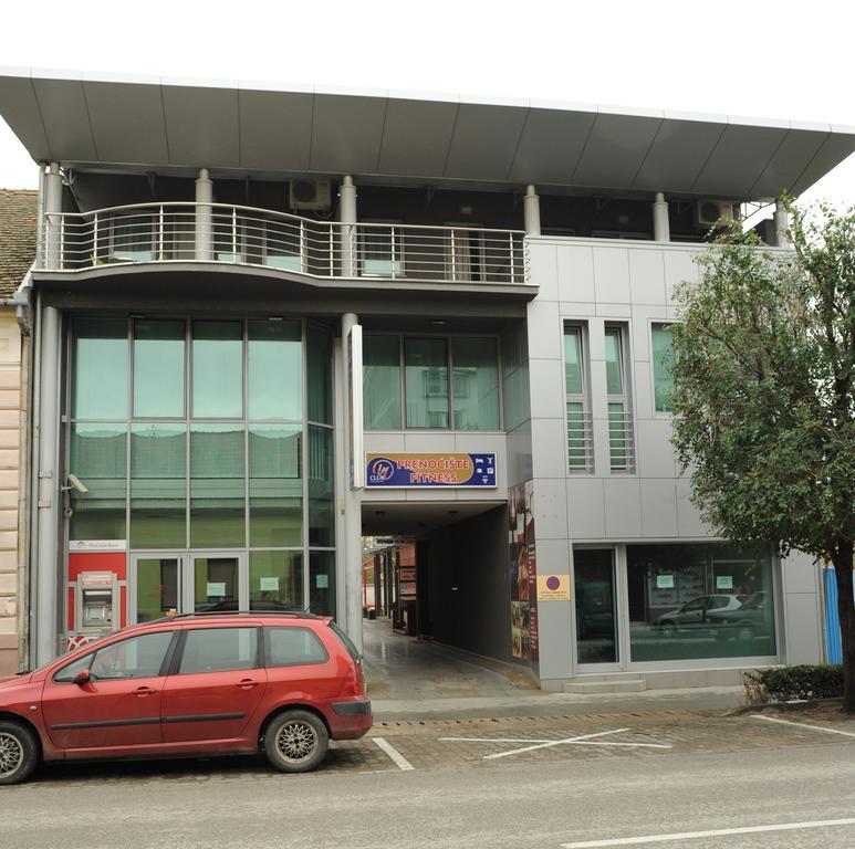 Apartment And Rooms In Club Indija Zewnętrze zdjęcie