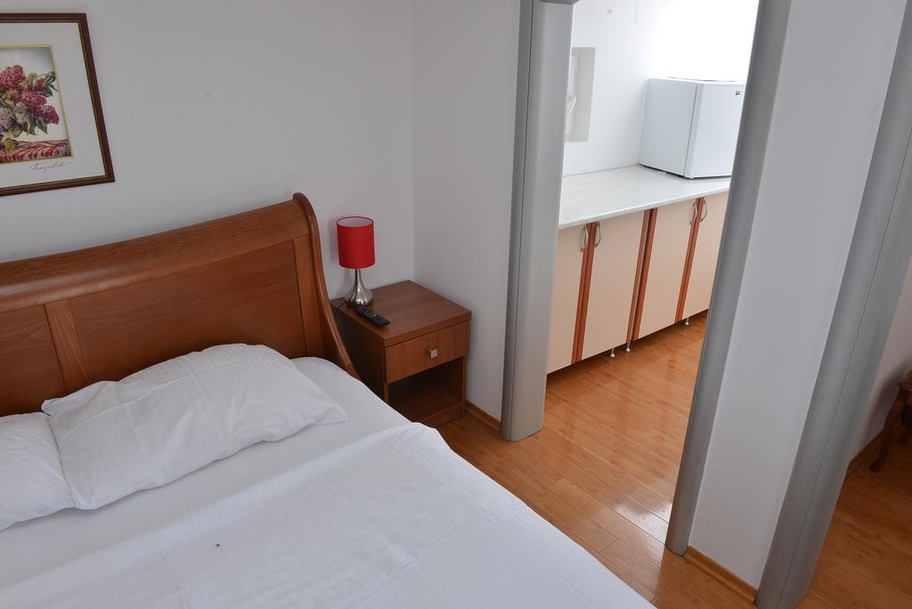 Apartment And Rooms In Club Indija Zewnętrze zdjęcie